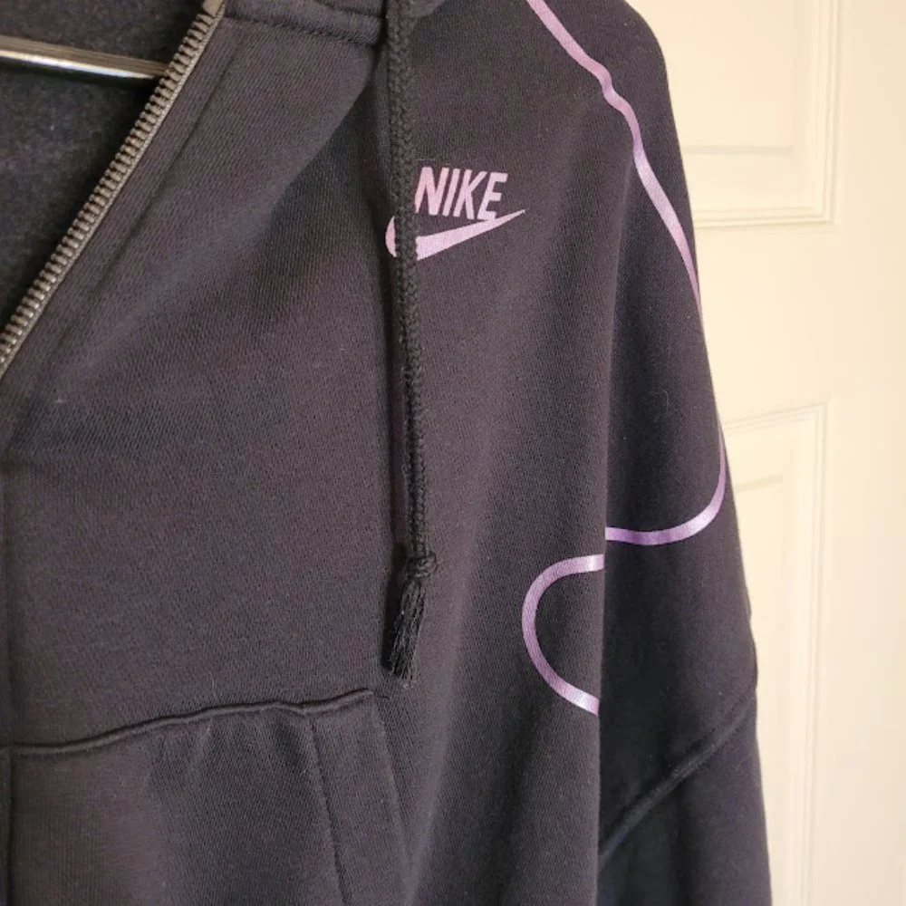SOLD: RARE NIKE Jacket Holographic Crop Hoodie HTF Athleisure Active M Black - Picture 5 of 8